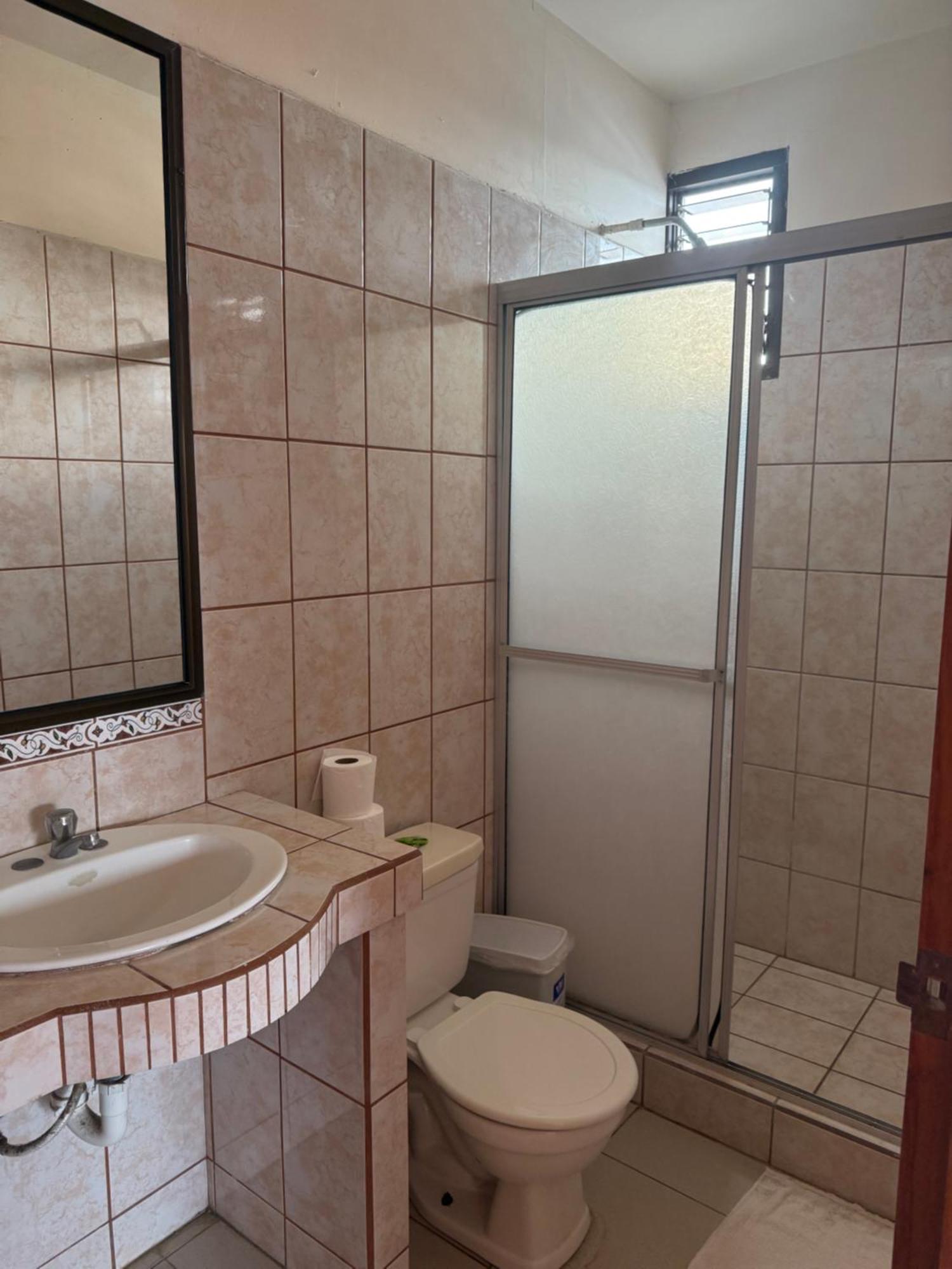 Hotel La Roca Del Mar Пунтаренас Екстериор снимка